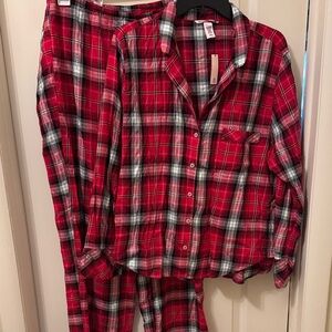 Victoria Secret Red Pajamas